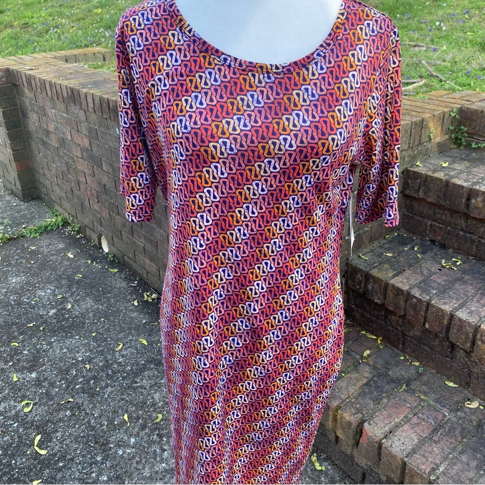 NWT Large Lularoe Chainlink Julia Dress